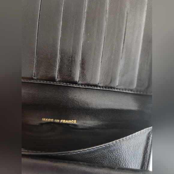 Chanel Black Caviar Continental Wallet With Kiss Lock Coin Purse. - Picture 5 of 14